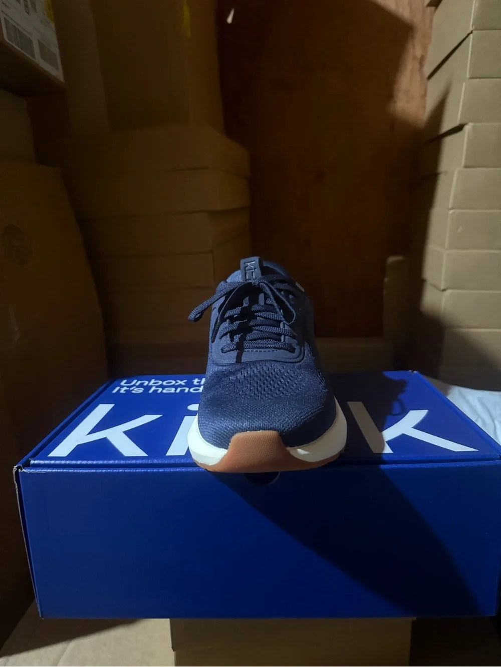 NWT Kizik Athen Naval Academy Blue Size 8